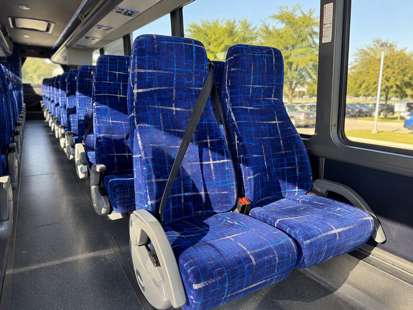 we make it easy to find buses for unique memphis wedding venues